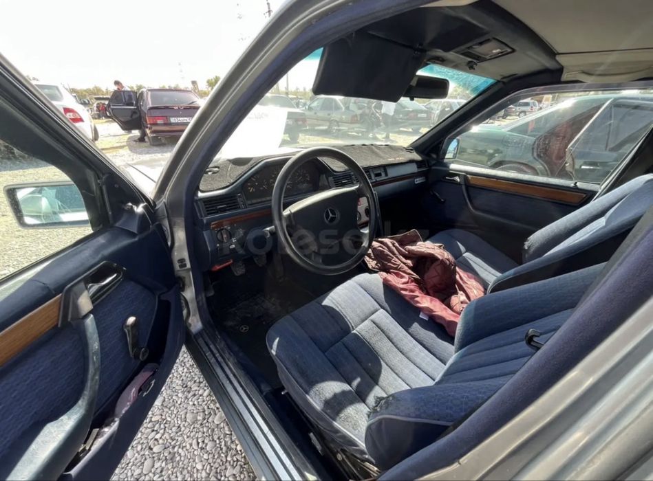 Мерседес W124 Срочно Продается! Срочно!