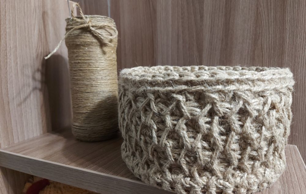 Корзинка из джута