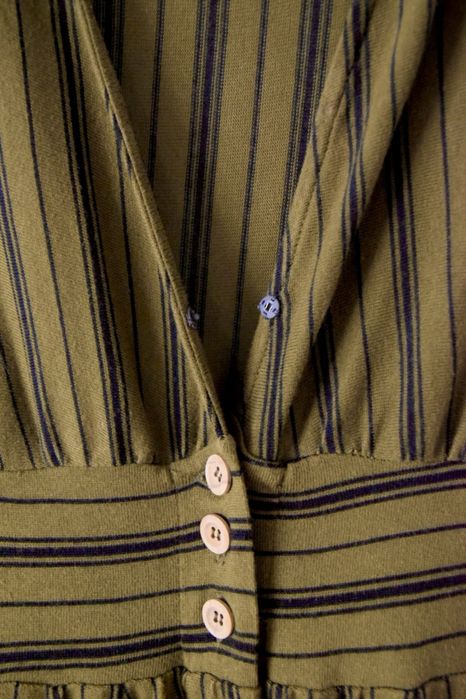 Rochie verde oliv Pull&Bear, mărimea XS