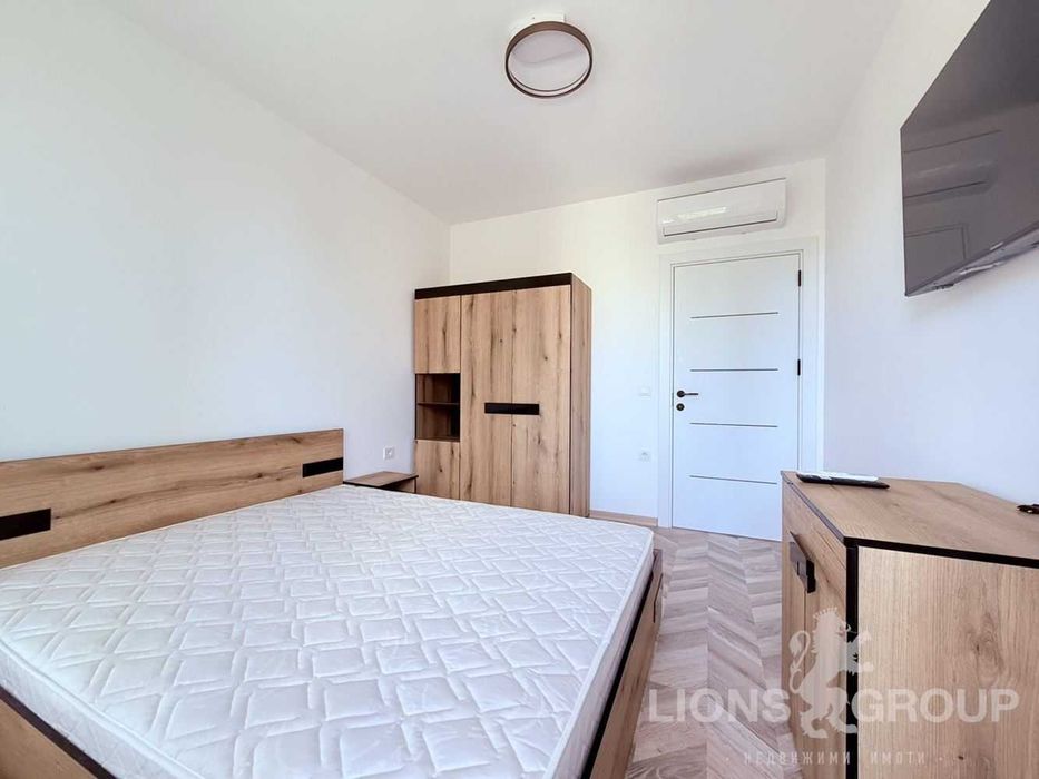Продава се Тристаен апартамент в Варна, Победа - 84 кв.м за 3096 €/кв.м - Снимка #4