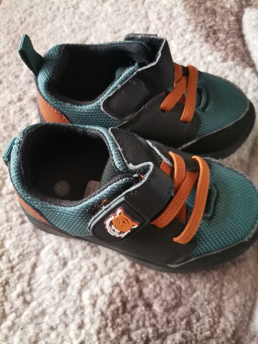 Маратонки размер 22