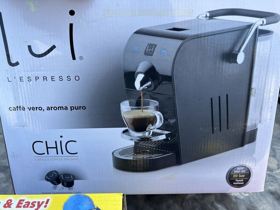 Aparat de cafea cu capsule
