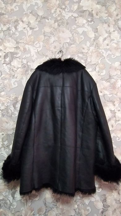 Продам мужскую дубленку