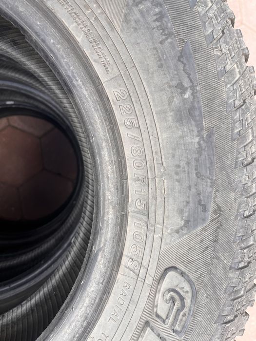 Продам шины 225/80/15R