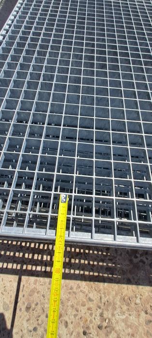 Grilaje metalice zincate 100x55