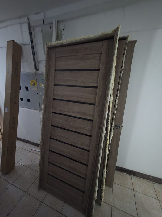 Продам двери межкомнатные