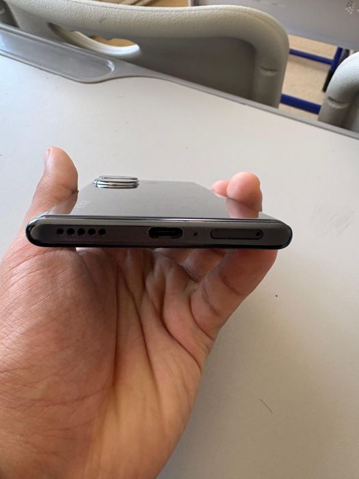 Телефон Honor 70