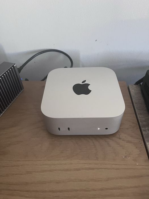 Mac mini m4 16gb