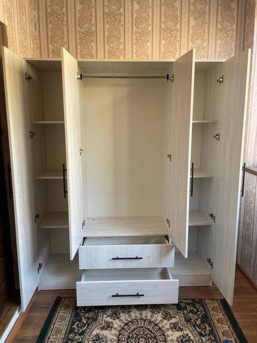 Shkaf sotiladi dastavka ustanovka bepul