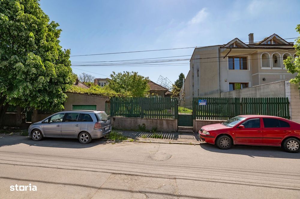 Teren rar, 1600 mp in zona Stadion | Deschidere 25 m | Utilitati