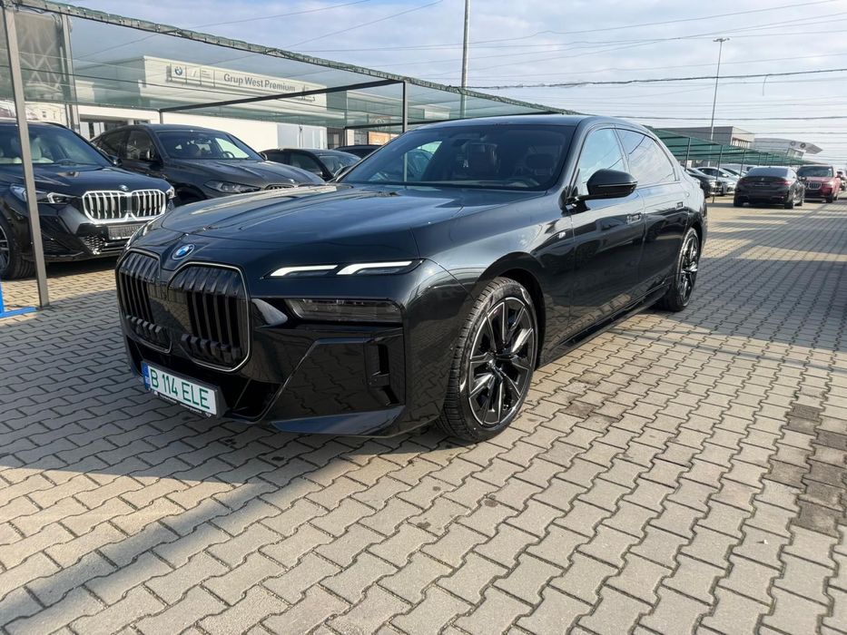 BMW i7 BMW i7 eDrive 50 --- USI AUTOMATE --- TV --- SKY-LOUNGE ---