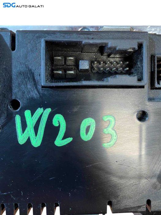 Panou Consola Comanda AC Aer Conditionat Clima Climatronic Mercedes Clasa C Class W203 2001 - 2007 Cod A2038303085 9140010525 [L8078]