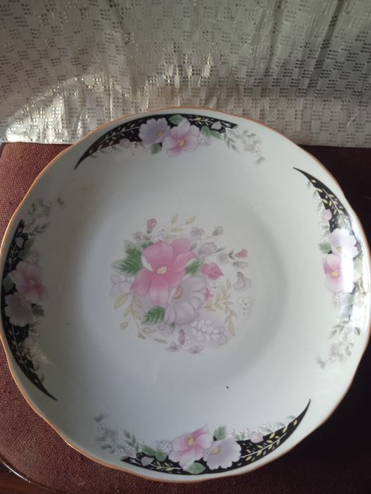 Блюдо, стаканы,вазочка для конфет