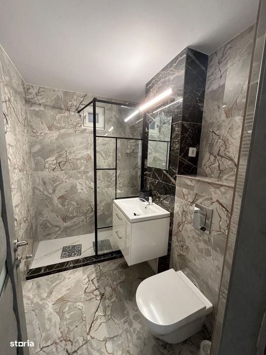 Apartament 3 camere, Craiovei .