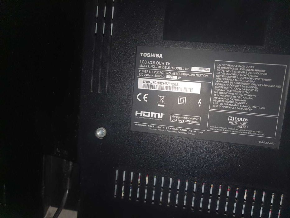 телевизор 32'' TOSHIBA LCD