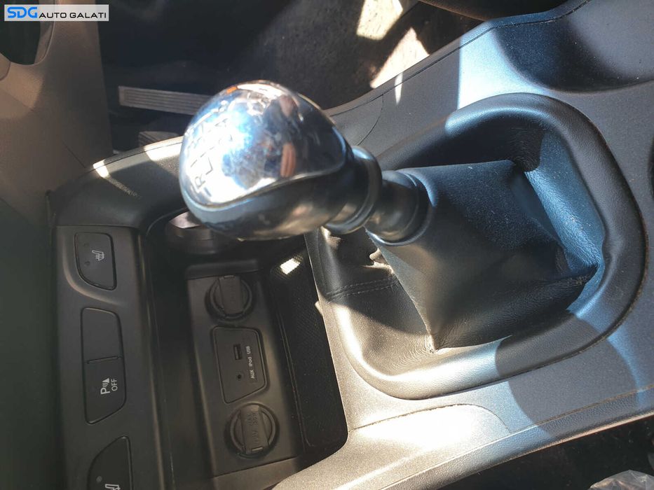 Nuca cu Manson cu Uzura Cutie Manuala 6 Trepte cu Uzura Hyundai ix35 2009 - 2015 [Q1530]
