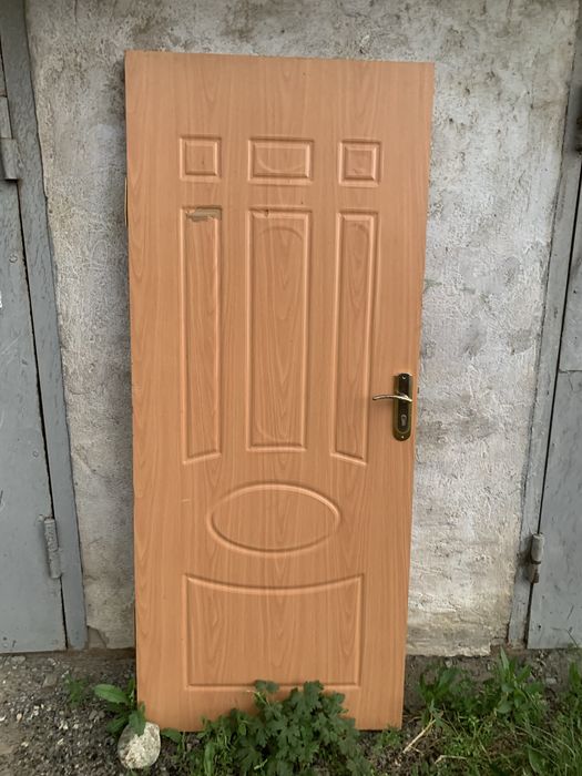 Продам прихожку срочно, двери