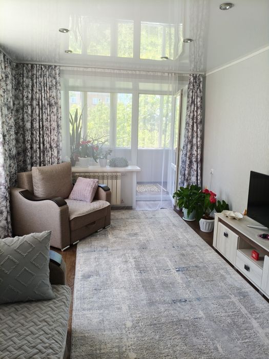 Продаётся стильная 2-комнатная квартира на  7-м районе.