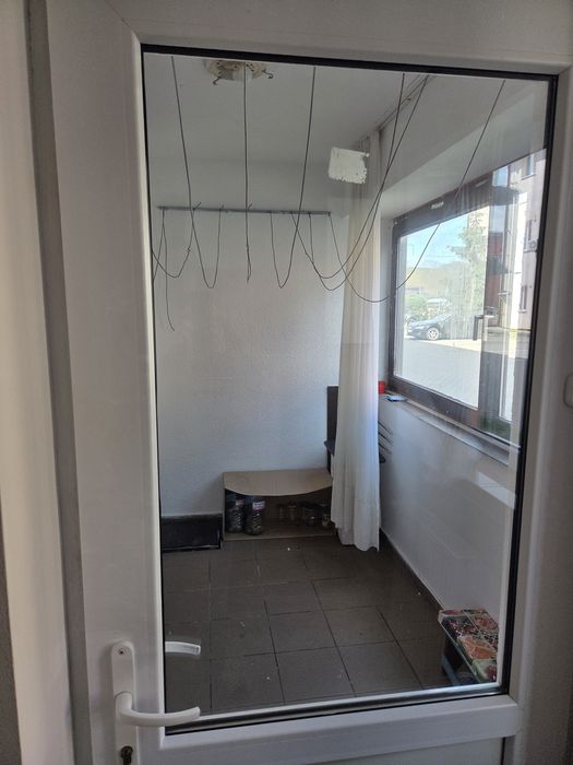 Inchiriez ap de 2 camere în Apahida, zona RAR
