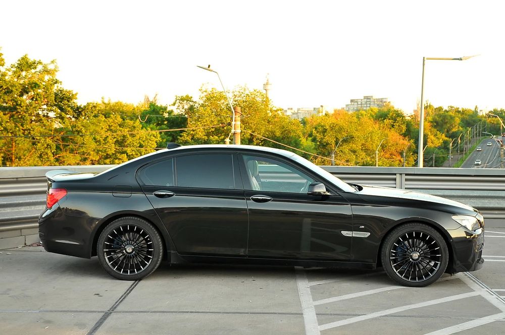 BMW Seria 7 Long /M Sport /Lane&Side Assist /BiXenon /Soft Close
