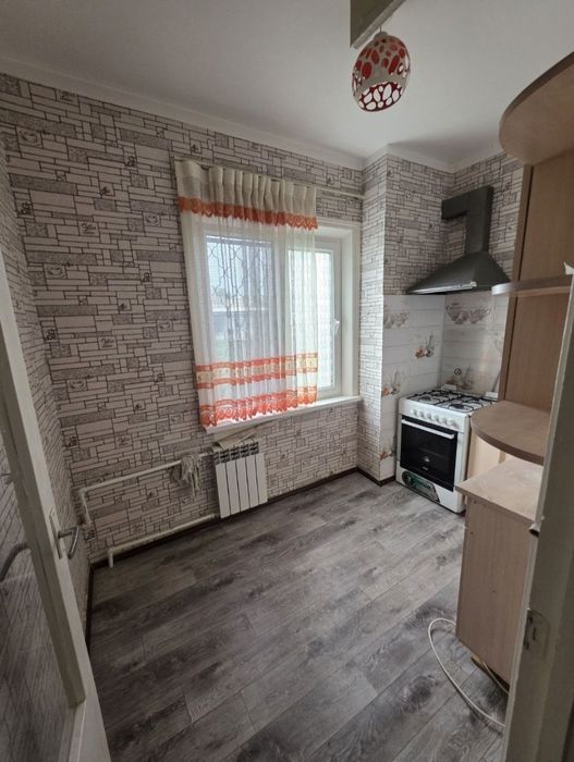 Продаётся 1 комнатная квартира на Карасу-6