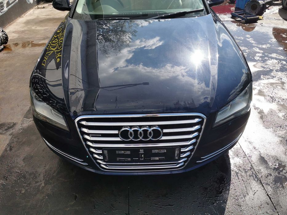 Dezmembrez audi a8 4h/bara fata a8 4h/stop a8 4h/capota a8 4h/interior