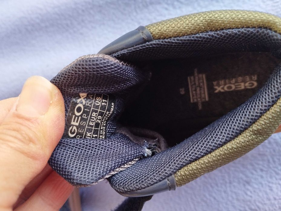 Непромокаеми CMP и Geox номер 29.