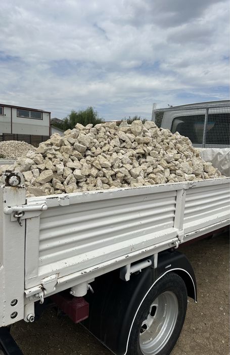 Piatra din calcar decorativa pentru garduri