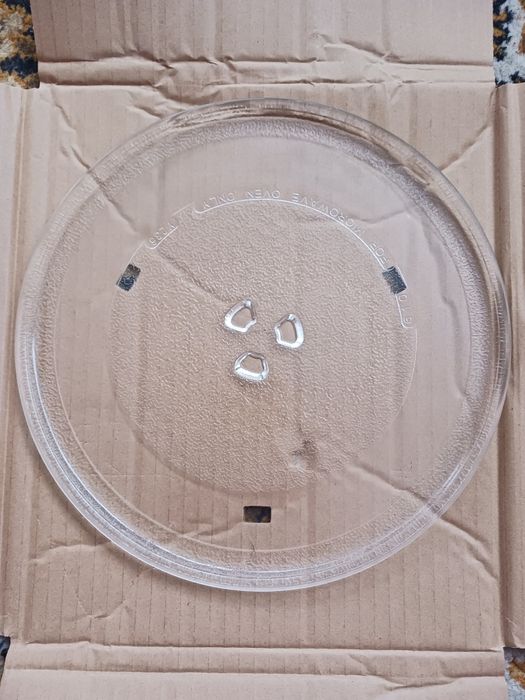 Чиния за микровълнова