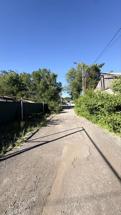 Земельный участок
