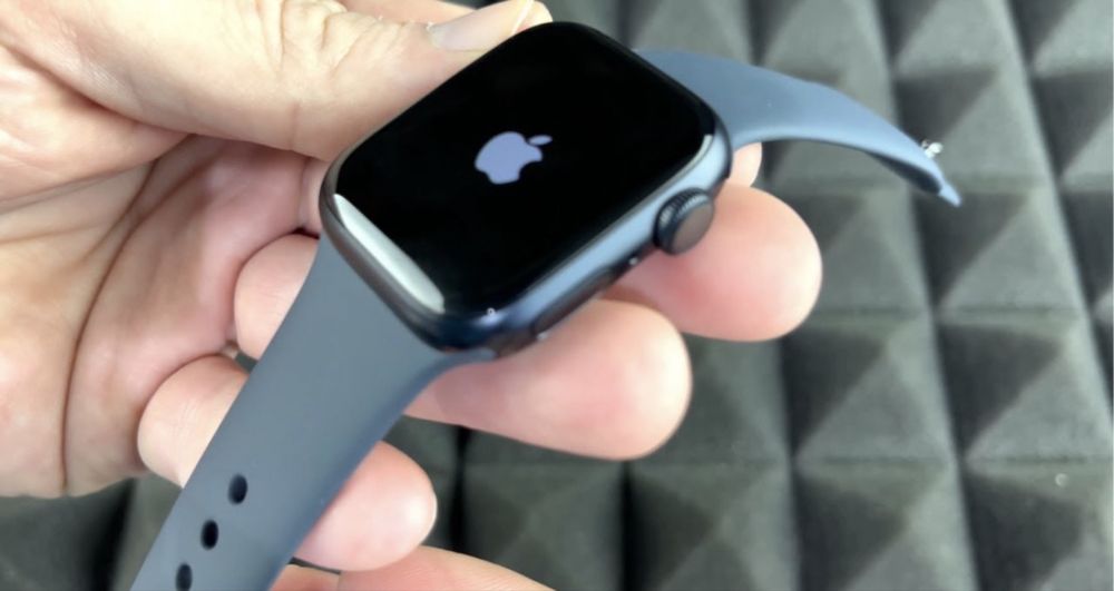 Apple watch series 9 sky blue
