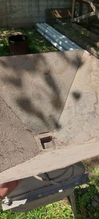 Продам Зернодробилка