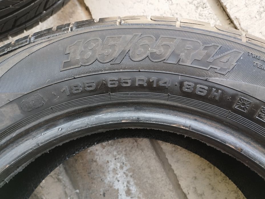 Продам б/у летние шины