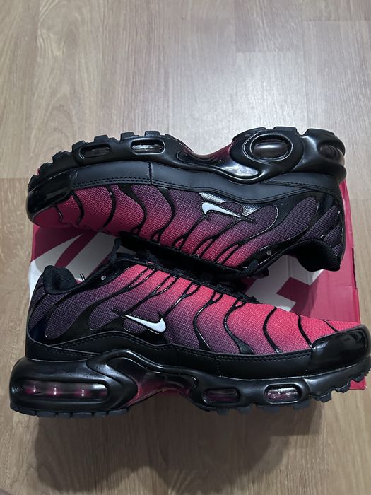 Nike tn.        .