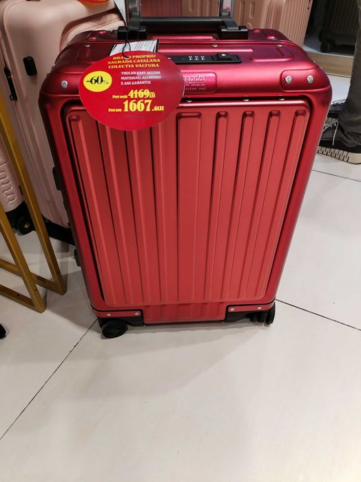 Produs nou:Troller Aluminiu pentru cabina, 4 roti duble