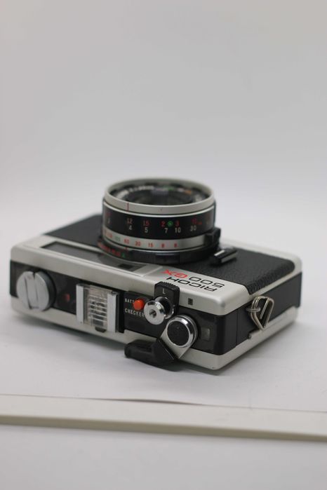 Aparat foto pe film Ricoh 500 gx