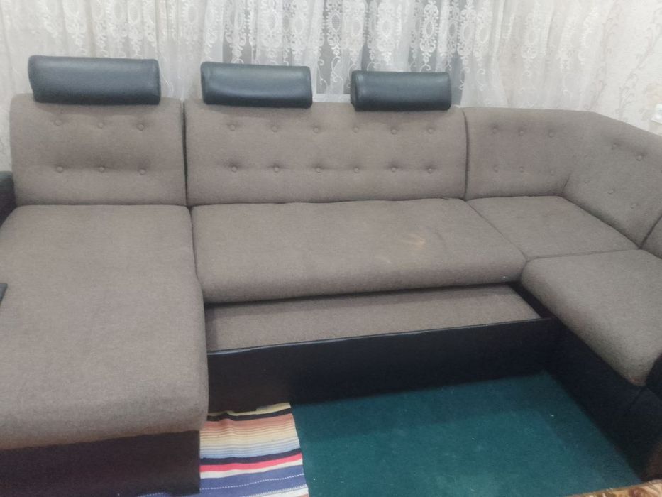 Диван сотилади холати яхши