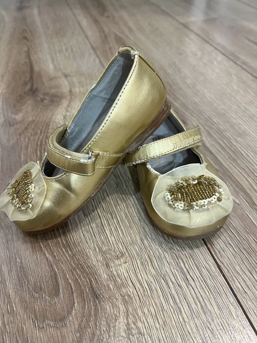 Детский туфли для праздника
