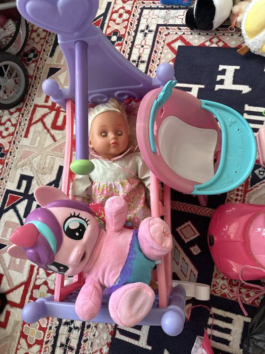 Отдам детские игрушки