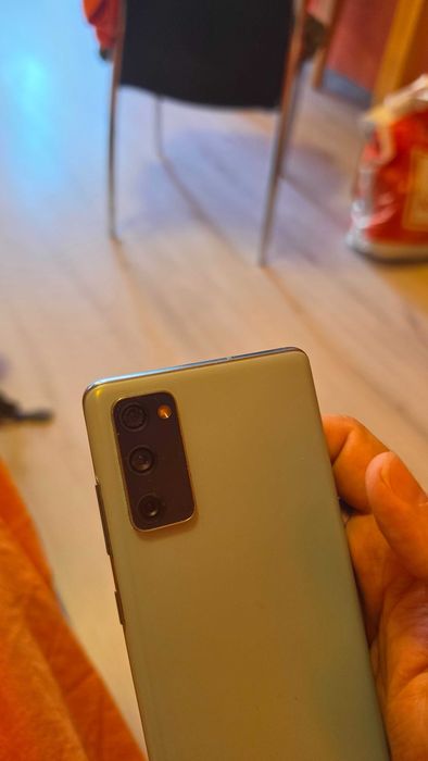 Samsung Galaxy S20 FE
