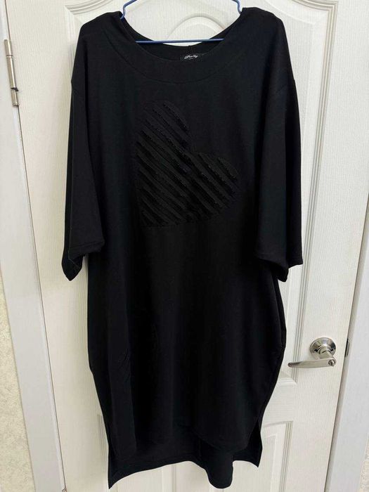 Новые фирменные платья,  размер 58/62