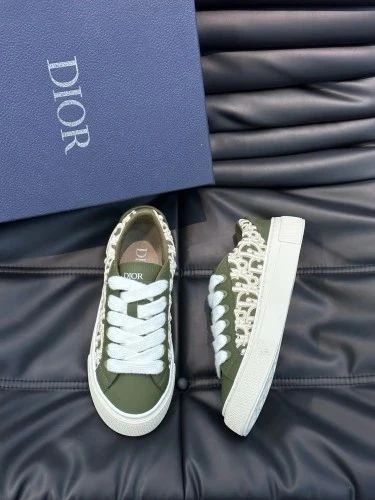CD B23 Low Top White