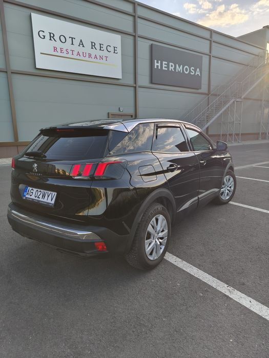 Peugeot 3008 an 2018 km 129000 motor 1.2 cp 130
