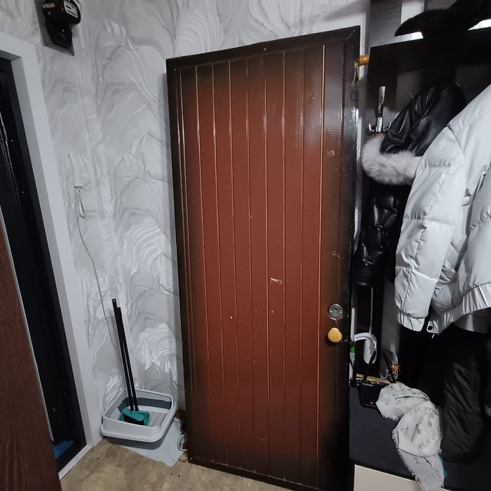 Дверь массив дерева