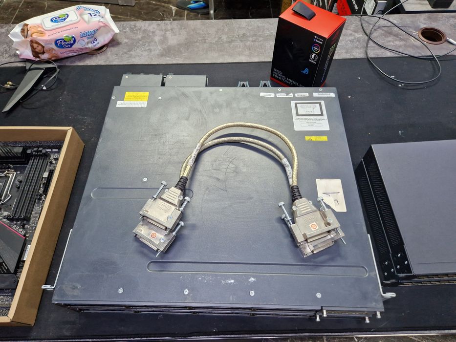 Продам коммутаторы Cisco 3750x 48port