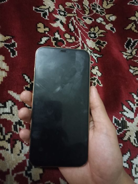 продам Айфон 12 про мах