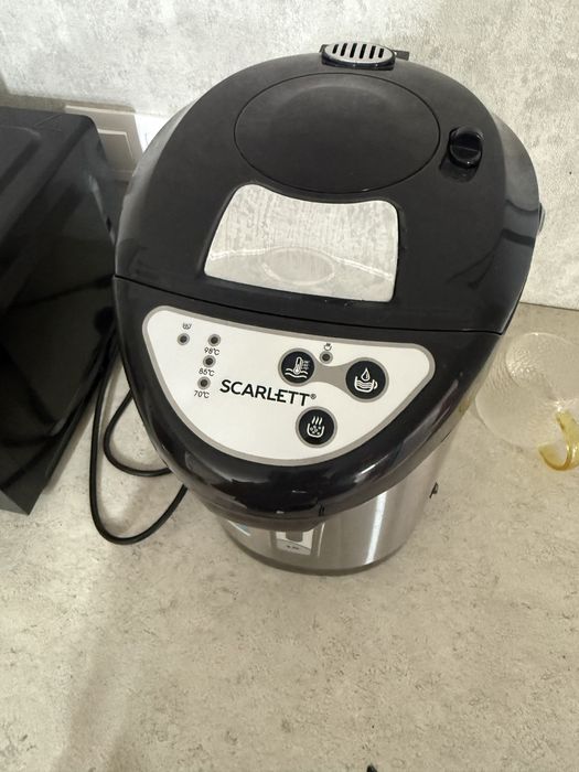 Чайник-термос 4 л для салона