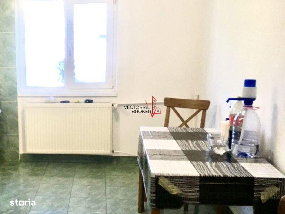 Apartament decomandat in bloc din 1993  zona Parcul Circului Vidin