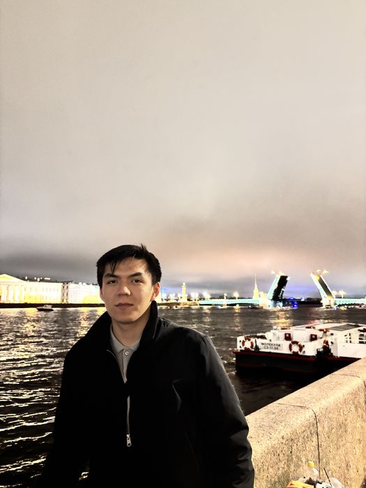 Репетитор( химия, русский язык)