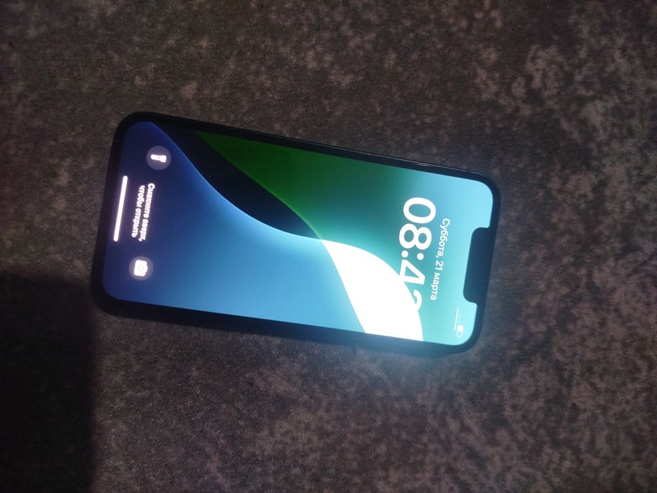 Iphone 13 mini в хорошем состояний